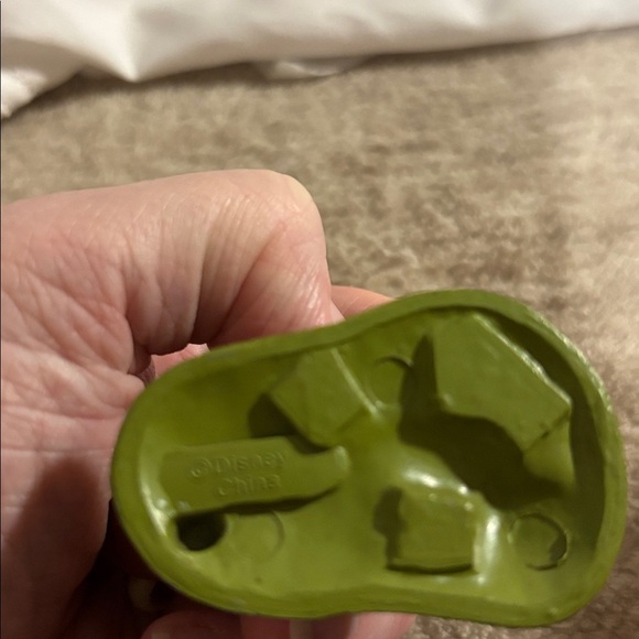 Three piece Disney Lion King Figurine Set Pumbaa,  cub simba, Mufasa - Picture 12 of 12